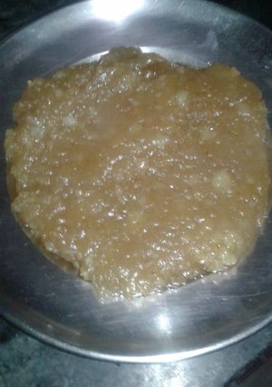 A picture of Aalu ka halwa.
