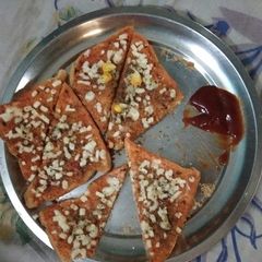 A picture of Bread pizza.