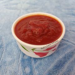 A picture of Homemade Tomato sauce.