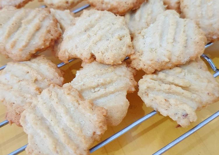 Cara Gampang Menyiapkan Coconut Cookies Anti Gagal