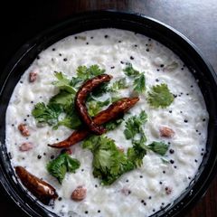 A picture of Curd poha.
