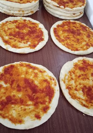 Una foto de Pre-Pizzas