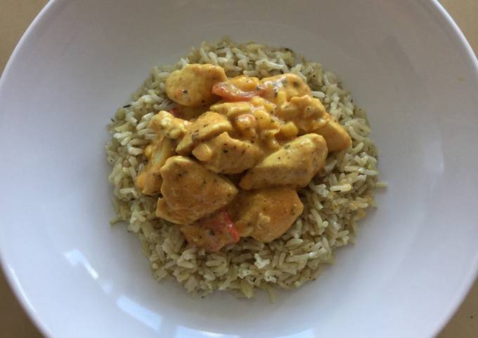 Chicken curry with brown rice