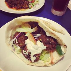 A picture of Falafel sandwich.