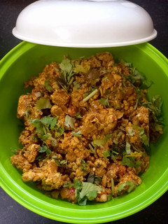 मसालेदार अंडा भुर्जी (masaledar anda bhurji recipe in hindi) रेसिपी मुख्य फोटो