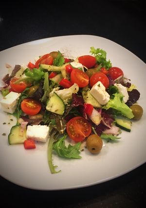 Una foto de Ensalada 🥗 Griega