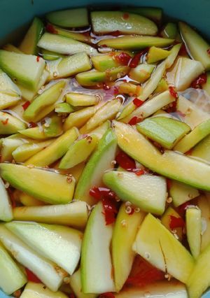 Foto resep Asinan mangga muda pedas