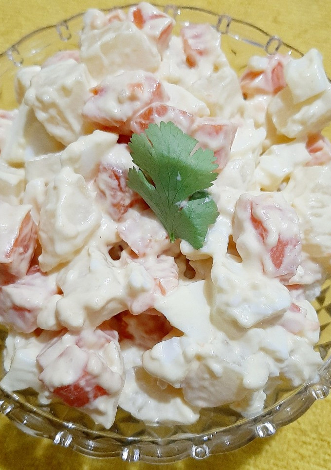 Una foto de Ensalada de huevo, papa y zanahoria 🥚🥔🥕🥗