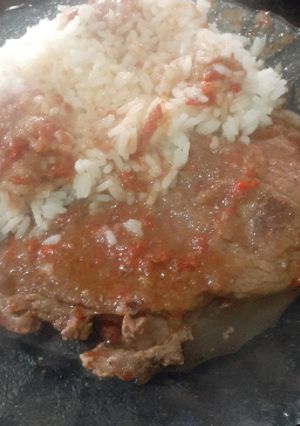 Una foto de Bifes a la criolla simple