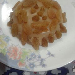 A picture of Suji besan halwa.