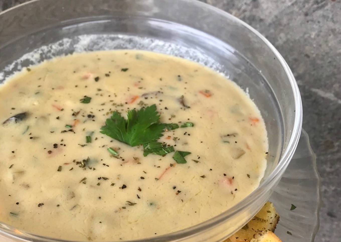 Mushroom Cream Soup with Croutons