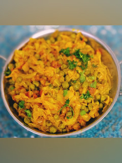 पत्ता गोभी मटर की सब्जी (patta gobhi matar ki sabzi recipe in Hindi) रेसिपी मुख्य फोटो