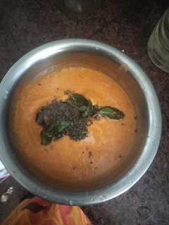 தக்காளி சட்னி🍅🍅🍅 (Thakkali chutney recipe in tamil) செய்முறை முக்கிய புகைப்படம்