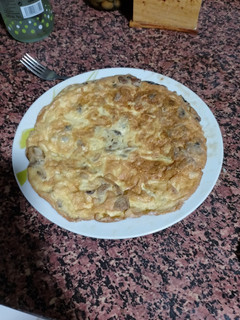 Una foto de Tortilla de champiñones