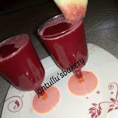 A picture of Melon beet juice.