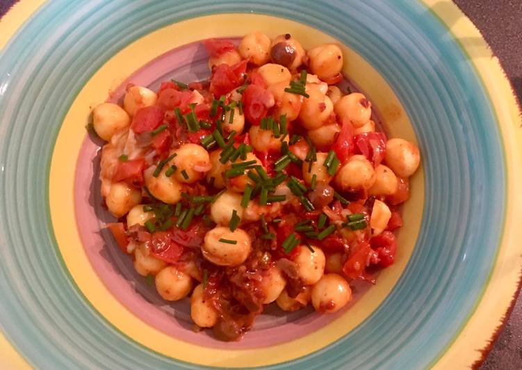 Steps to Prepare Award-winning Gnocchetti datterini olive e scamorza filante