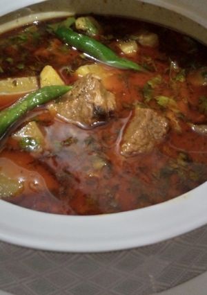 A picture of Alu Gosht.