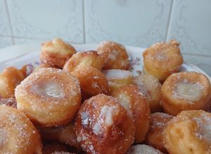 Una foto de Buñuelos de viento fácil y rápido
