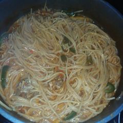 Spaghetti porridge A picture of Spaghetti porridge.