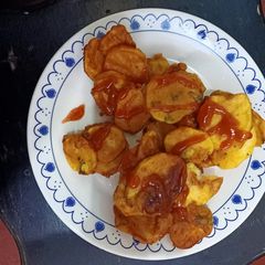 Potato bhajia A picture of Potato bhajia.