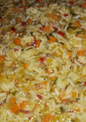 Una foto de Risotto Primavera con un suspiro de Calàbbria
