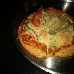 A picture of Mini pizza without yeast.