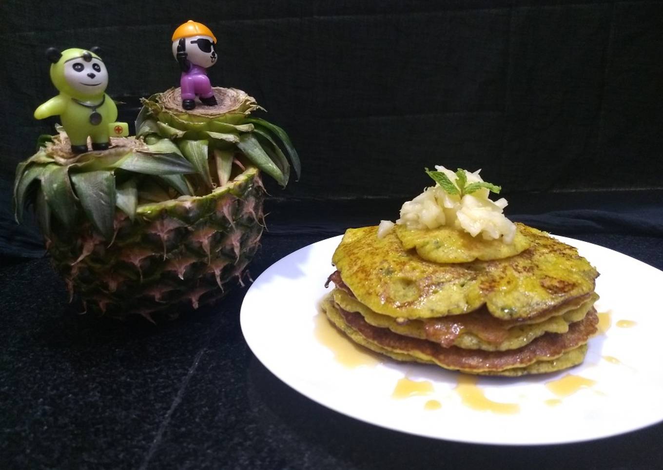 Sweet and fragrant pancakes with pineapple