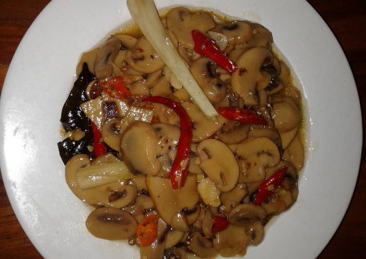 Resep Tumis Jamur Kancing Lada Hitam, Lezat Sekali