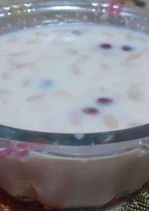 मखाने की खीर (Makhane ki kheer recipe in hindi) रेसिपी मुख्य फोटो