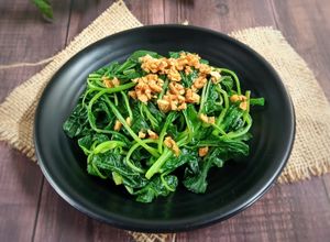 Foto resep Bayam rebus minyak wijen