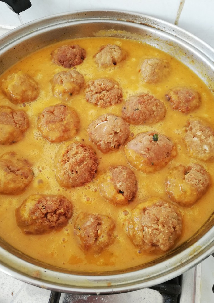 Una foto de Albóndigas con mi salsa😜