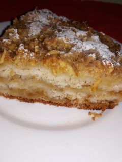 O poză a rețetei Plăcintă cu mere și griș.