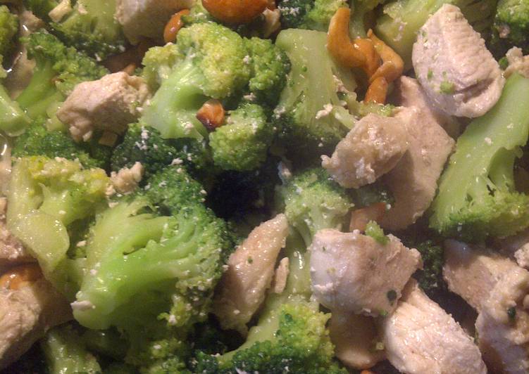 Recipe of Super Quick Homemade Broccoli Cashew Chicken