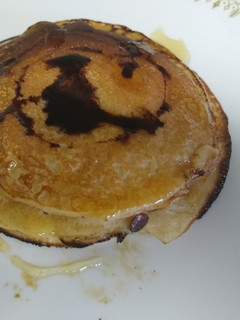 சிம்பிள் பான்கேக் (Simple pancake recipe in tamil) செய்முறை முக்கிய புகைப்படம்
