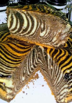 عکسی از دستور کیک زبرا (بدون فر و بدون همزن برقی)