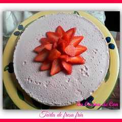 Una foto de Tarta de fresa fría