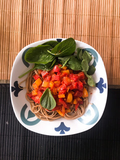 Una foto de • Pasta integral vegana •