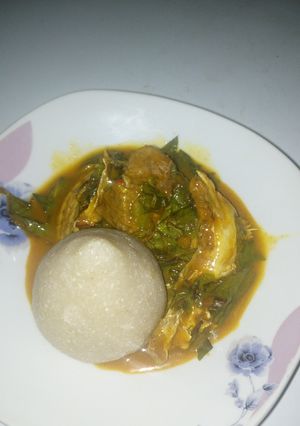 A picture of Akwukworo Oho (Ora soup).