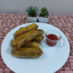 Chicken 🐔 spring rolls A picture of Chicken 🐔 spring rolls.
