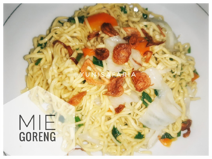 Bagaimana Menyiapkan Mie goreng sederhana, Enak Banget