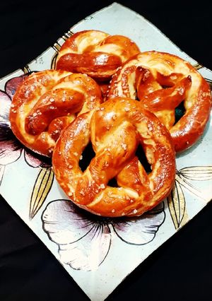 A picture of Bavarian Pretzel🥨.