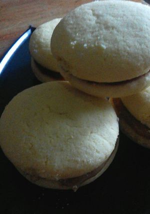 Una foto de Alfajores de maizena ☺