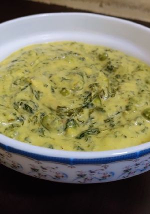 A picture of Methi matar malai.