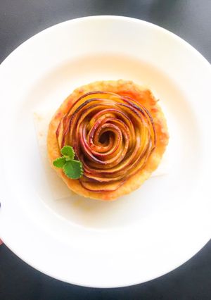 Hình của món Apple Rose Tart.