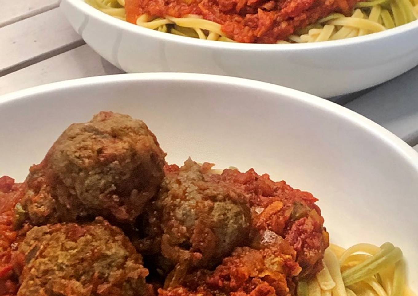 Albóndigas en salsa de tomate