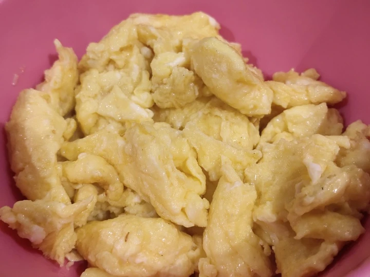 Easy Steps to Prepare Recipes Scrambled Eggs the So Delicious Perfect.