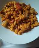 Chicken and pancetta pasta