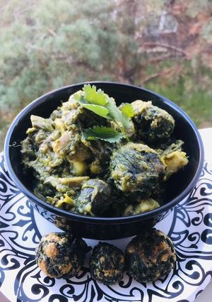 গুজরাটি আনধিউ আমার স্টাইলে (gujrati undhiu recipe in Bengali) রেসিপির প্রধান ছবি
