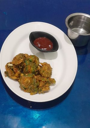 A picture of Healthy Karela Pakoda.