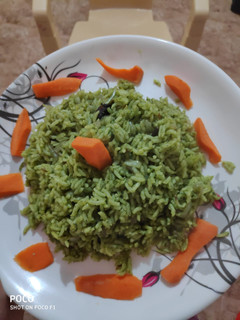 पालक पुलाव (Pala pulav recipe in Hindi) रेसिपी मुख्य फोटो